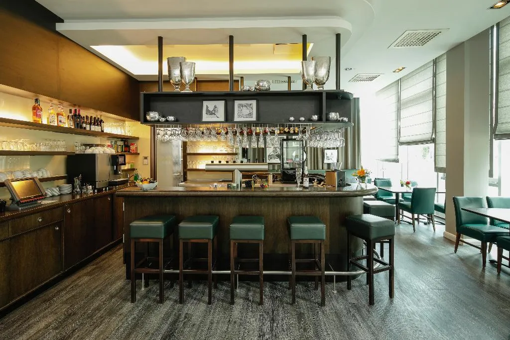 Bar, Airporthotel Berlin Adlershof, Berlin