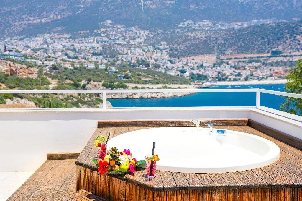 SUITE WITH JACUZZI Room, Likya Gardens Hotel, Dalaman