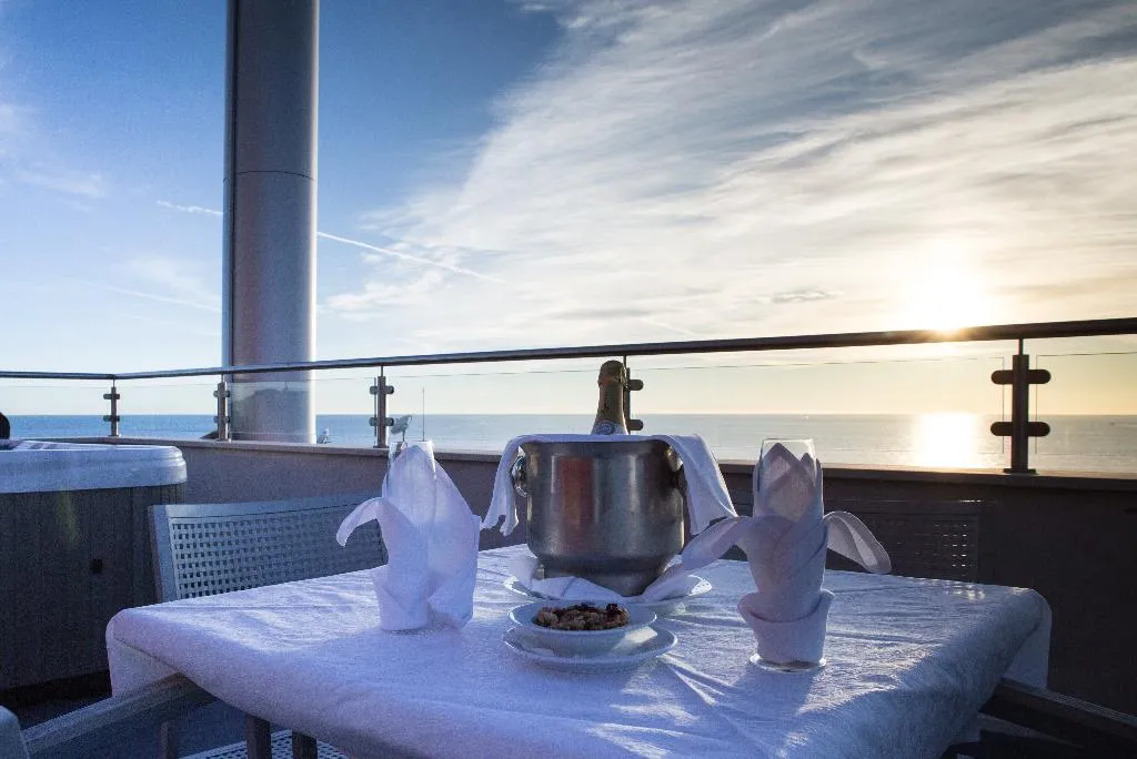 SUITE SUPERIOR SEA VIEW Room, Quarteira Sol, Algarve