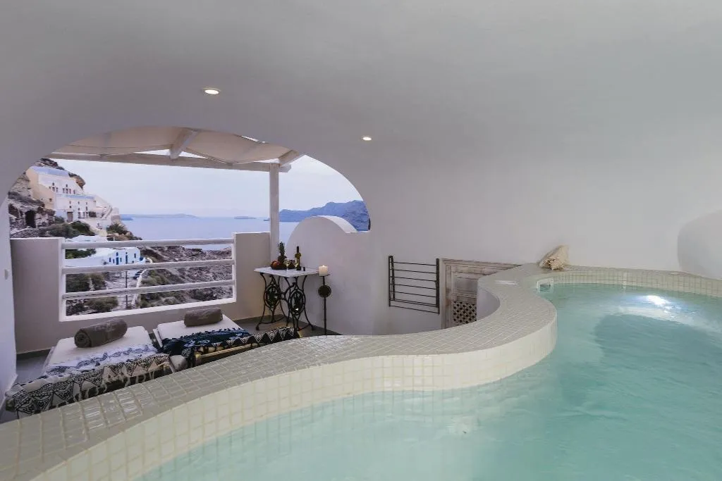 CAVE SEA VIEW HONEYMOON Room, Oia Mare Villas, Santorini