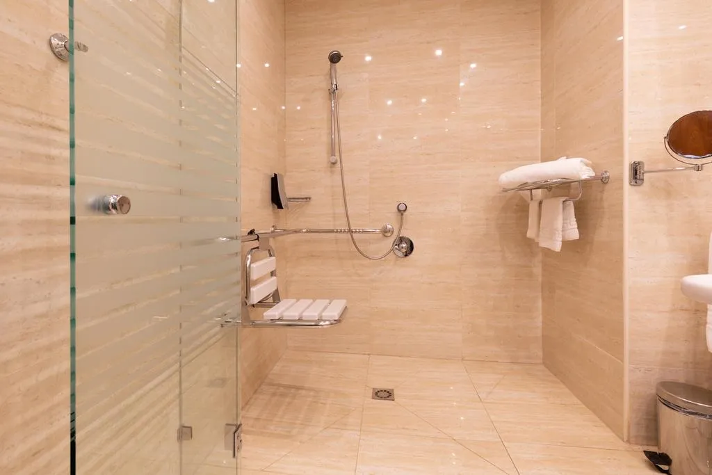 DOUBLE Accessible Room, San Juan de los Reyes, Madrid