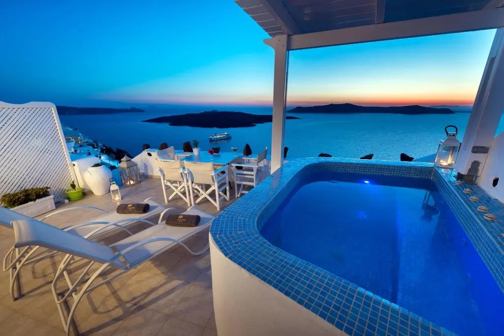 Sports and Entertainment, Iriana Suites, Santorini