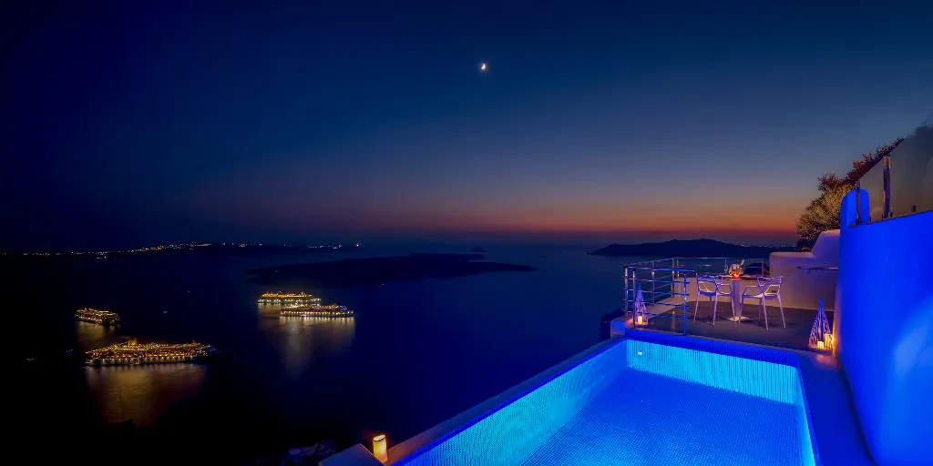 SUITE STANDARD Room, Pegasus Suites & Spa, Santorini