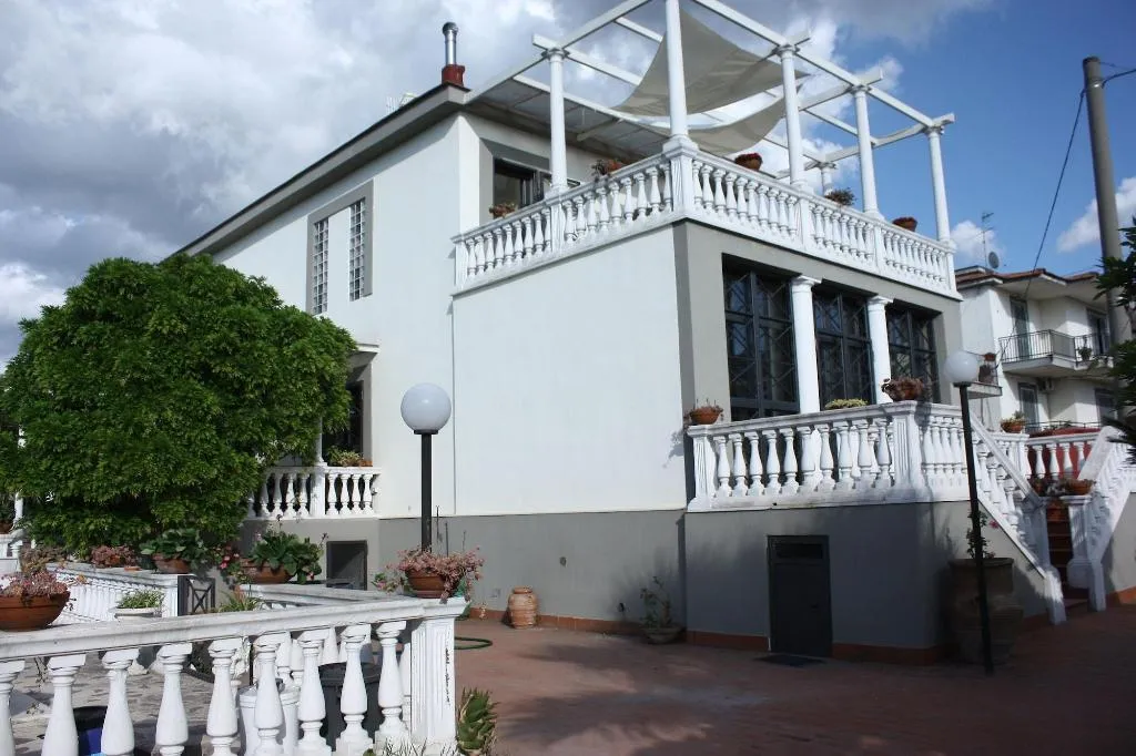 General view, b&b la marchesa, Naples