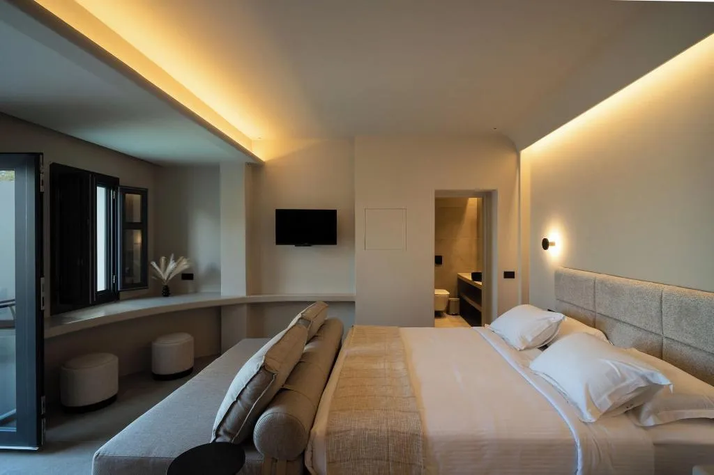 Room, Black Diamond Suites - Adults Only, Santorini