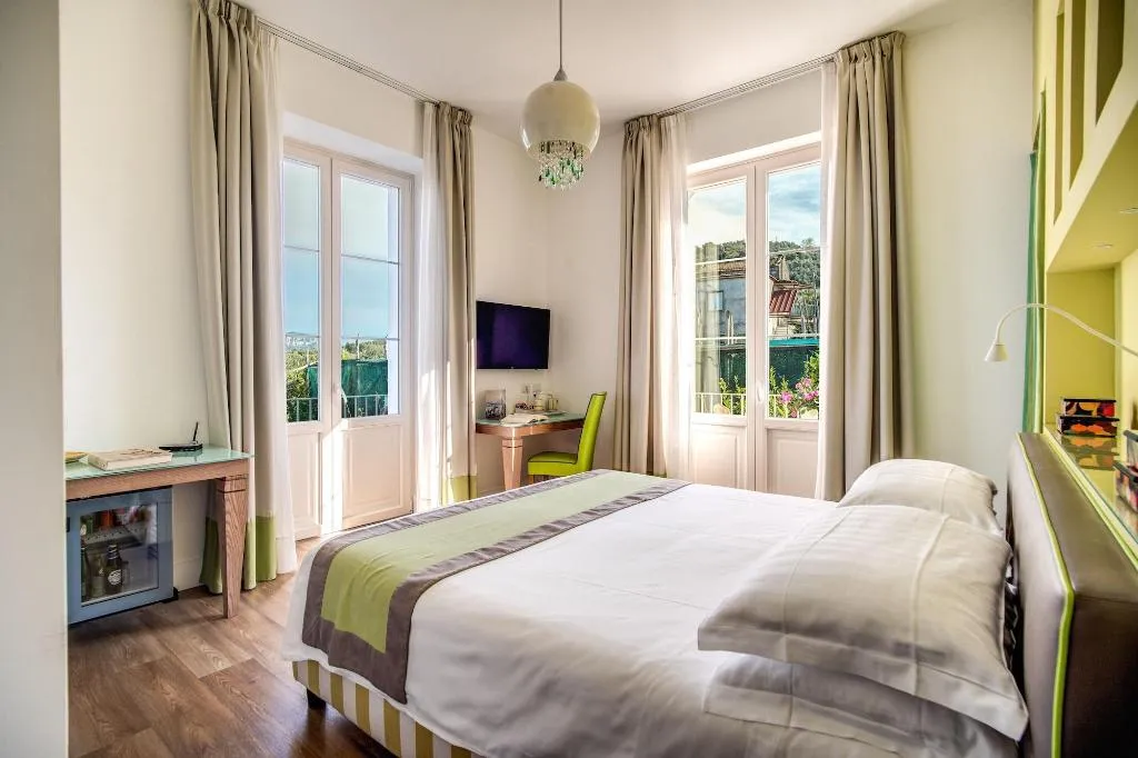 Room, Relais Palazzo del Barone - Adults Only, Naples