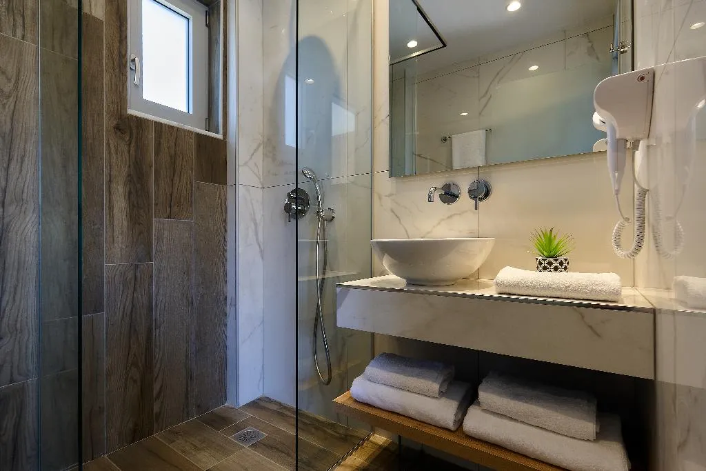 SUITE WITH BALCONY Room, Theasea Stylish Residence, Crete
