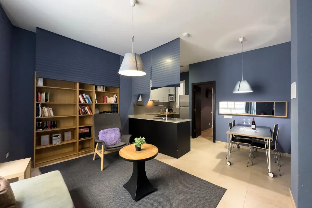 APARTMENT ONE BEDROOM Room, Ainb Barcelona Sants Apartments, Barcelona