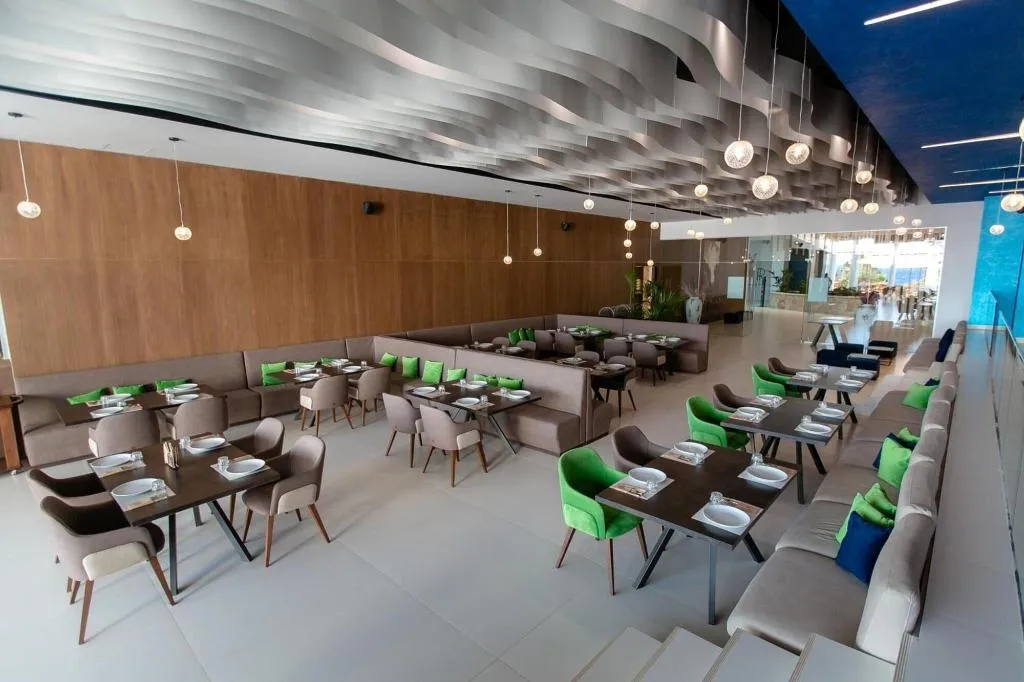 Restaurant, Empire Beach Resort, Kavaje