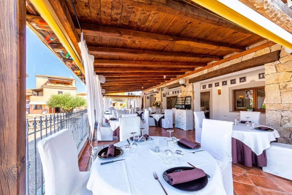 Terrace, Hotel Il Faro Di Molara, Olbia