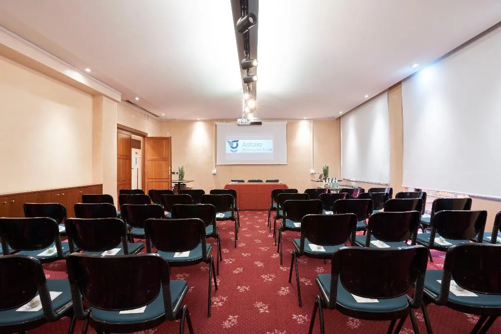 Conferences, Cyrano, Milan
