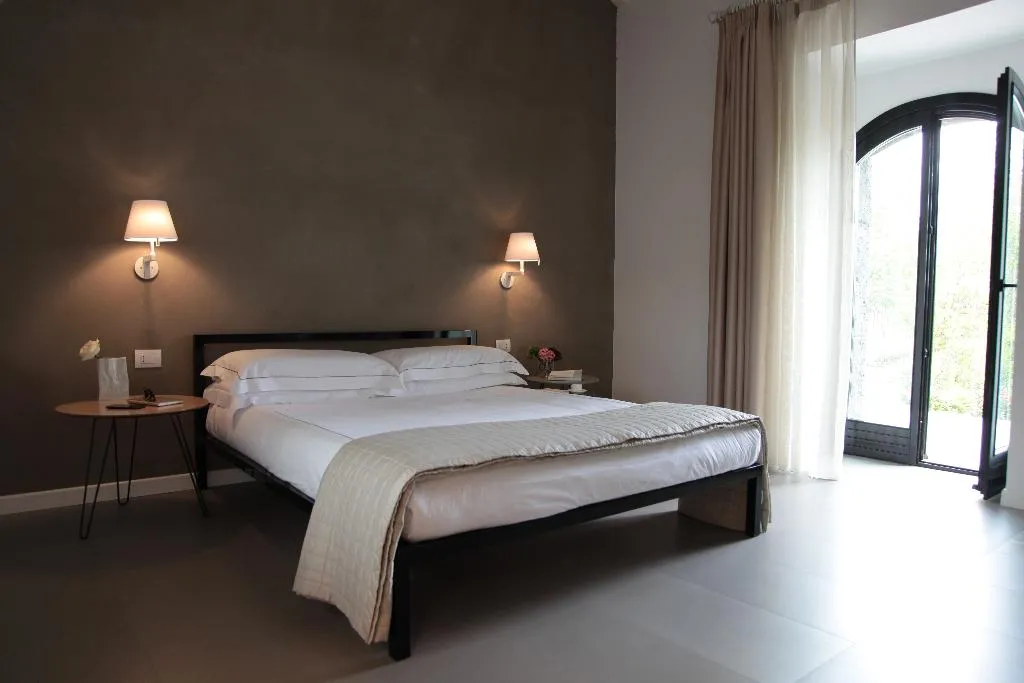 APARTMENT STANDARD Room, Tale' Restaurant&Suite, Catania