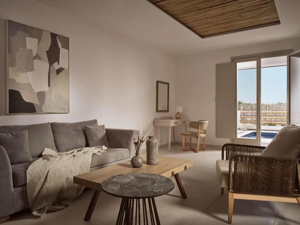 SUITE DUPLEX Room, Sea Breeze Santorini Beach Resort, Curio Collectio, Santorini