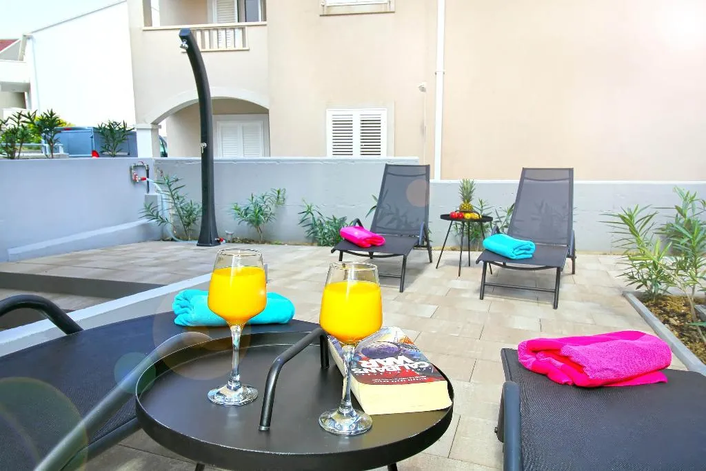 Terrace, Bacan Family Apartments, Dubrovnik