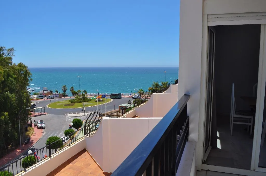 APARTMENT CAPACITY 3 ONE BEDROOM Room, First Flatotel International, Costa Del Sol