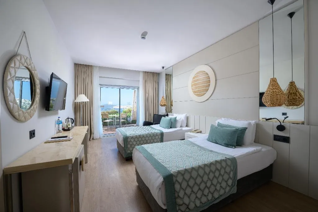 DOUBLE DELUXE WITH TERRACE Room, Baia Bodrum Hotel, Bodrum