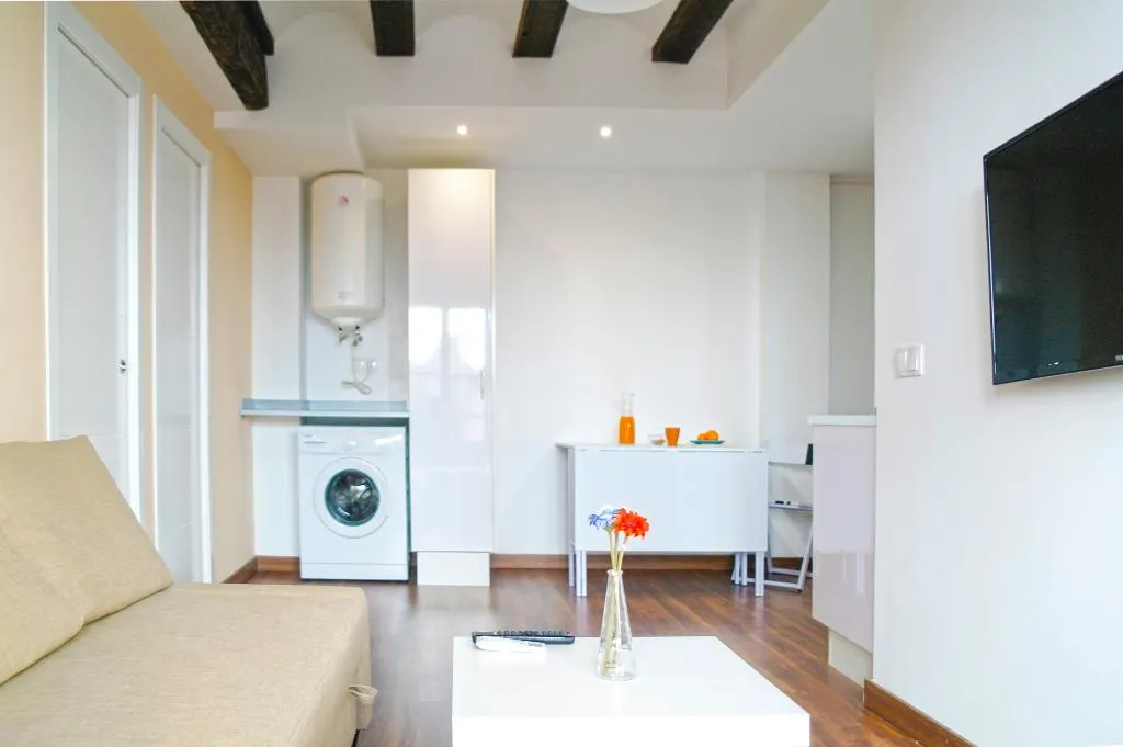 APARTMENT CAPACITY 1 ONE BEDROOM Room, Uptown Apartments, Valencia