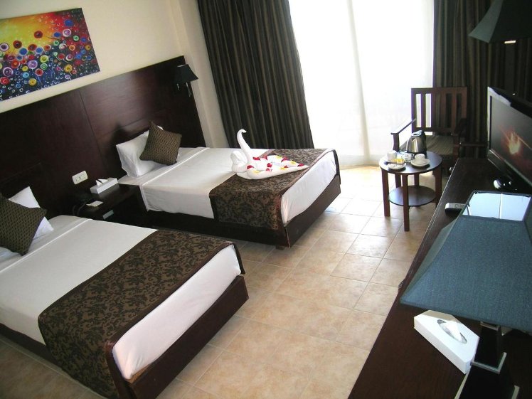 Royal Brayka Beach Resort, Red Sea Riviera
