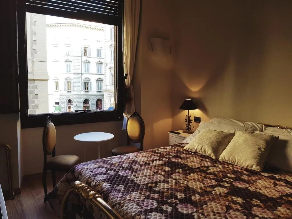Room, Lady Luna B&B, Florence