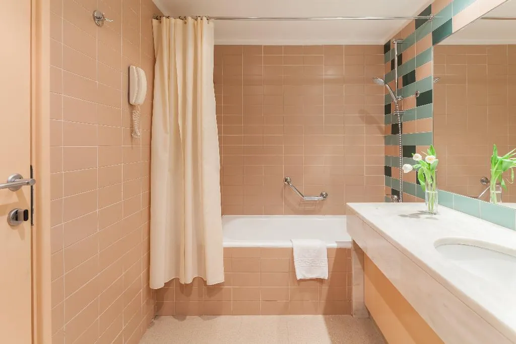 JUNIOR SUITE STANDARD Room, Roma, Lisbon