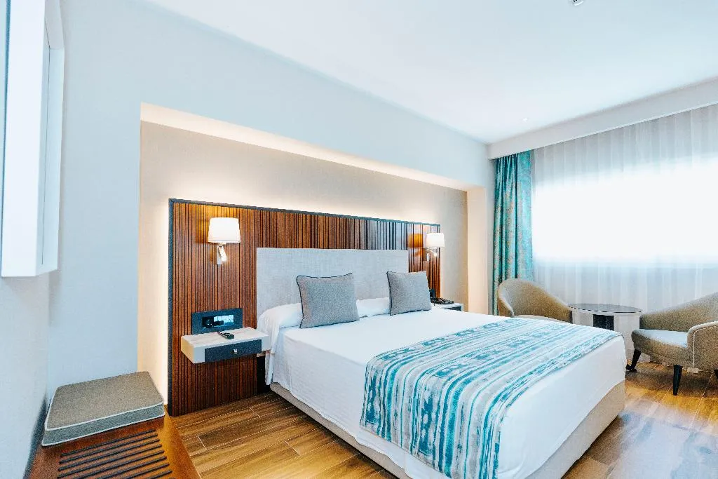 Double or Twin DELUXE Room, Alanda Hotel Marbella, Costa Del Sol
