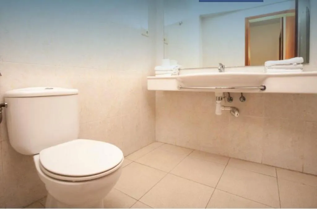 APARTMENT CAPACITY 6 TWO BEDROOMS Room, Iris - Bahia Dorada, Costa Dorada