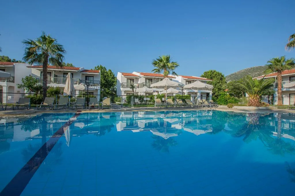 Pool, Golden Coast, Athens