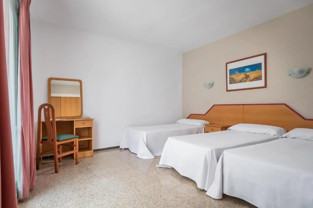 TRIPLE STANDARD Room, Hotel Cartago Nova by Alegria, Costa Brava