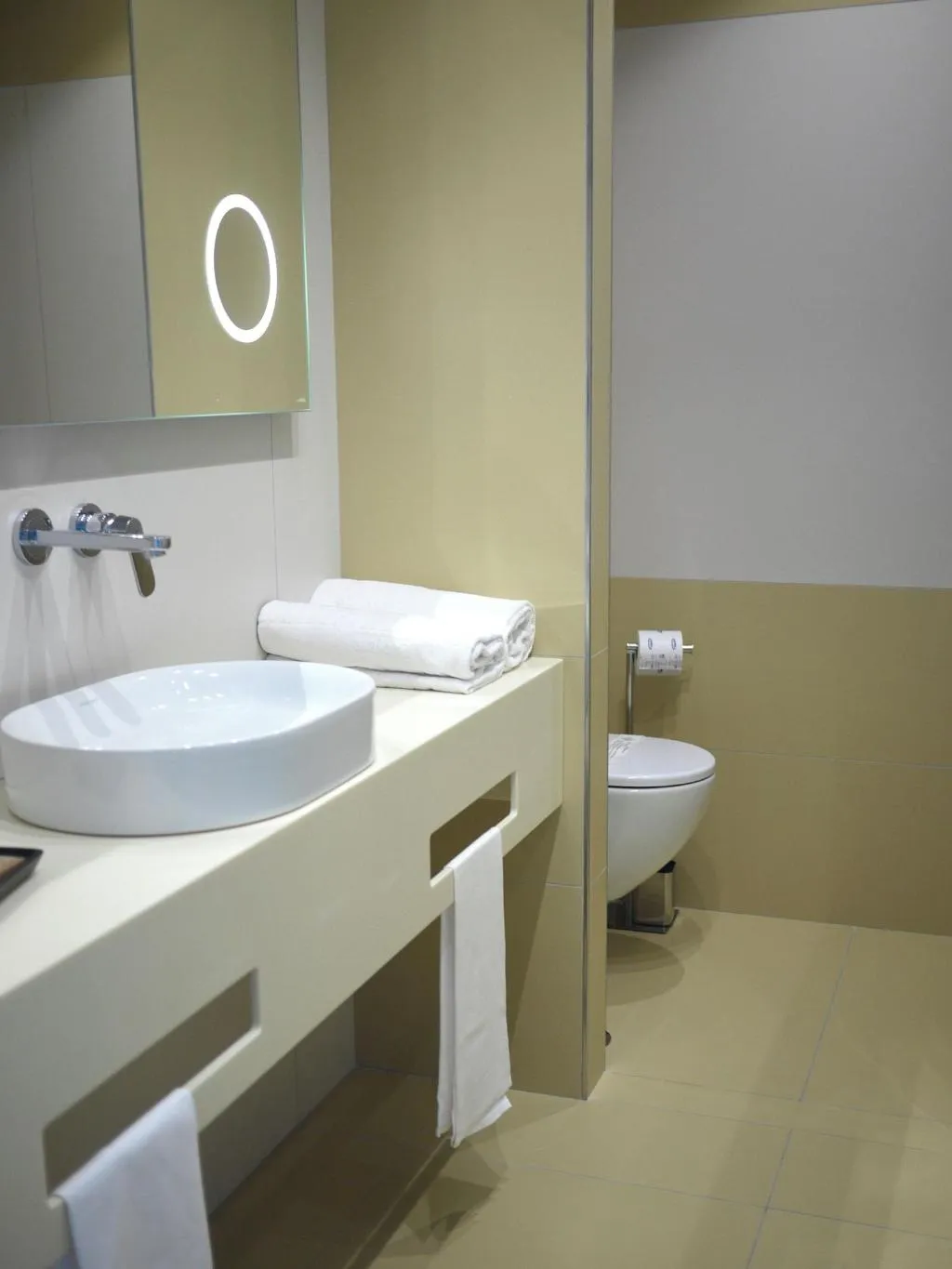 Double or Twin DELUXE KING BED Room, Reginna Palace, Naples