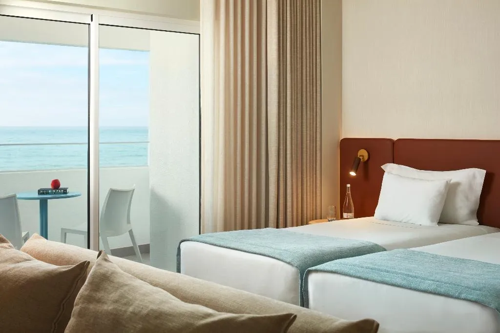 Double or Twin SUPERIOR SEA VIEW Room, Dom Jose Beach Hotel, Algarve
