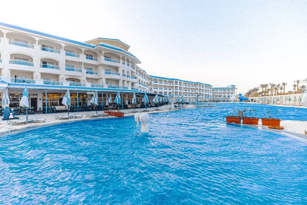 Pool, Flow Spectrum Resort, Red Sea Riviera