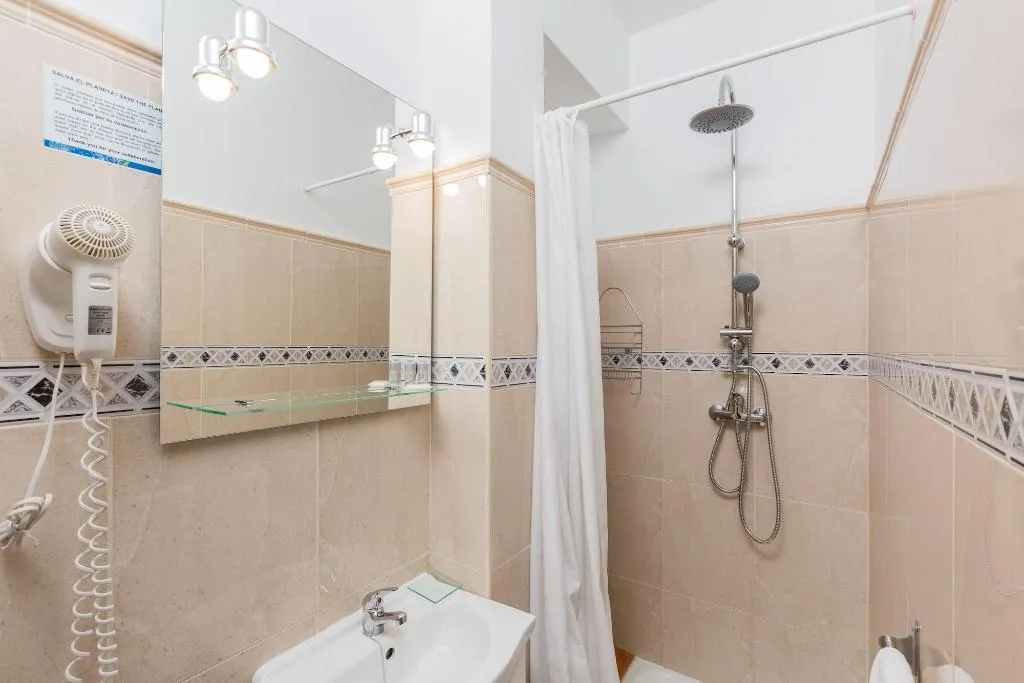Room, Guadalupe Cozy Inns, Costa Del Sol