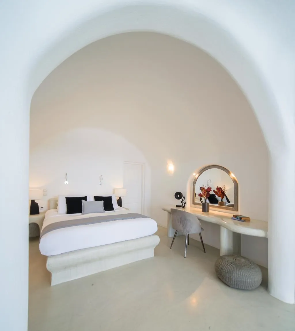 General view, Pegasus Suites & Spa, Santorini