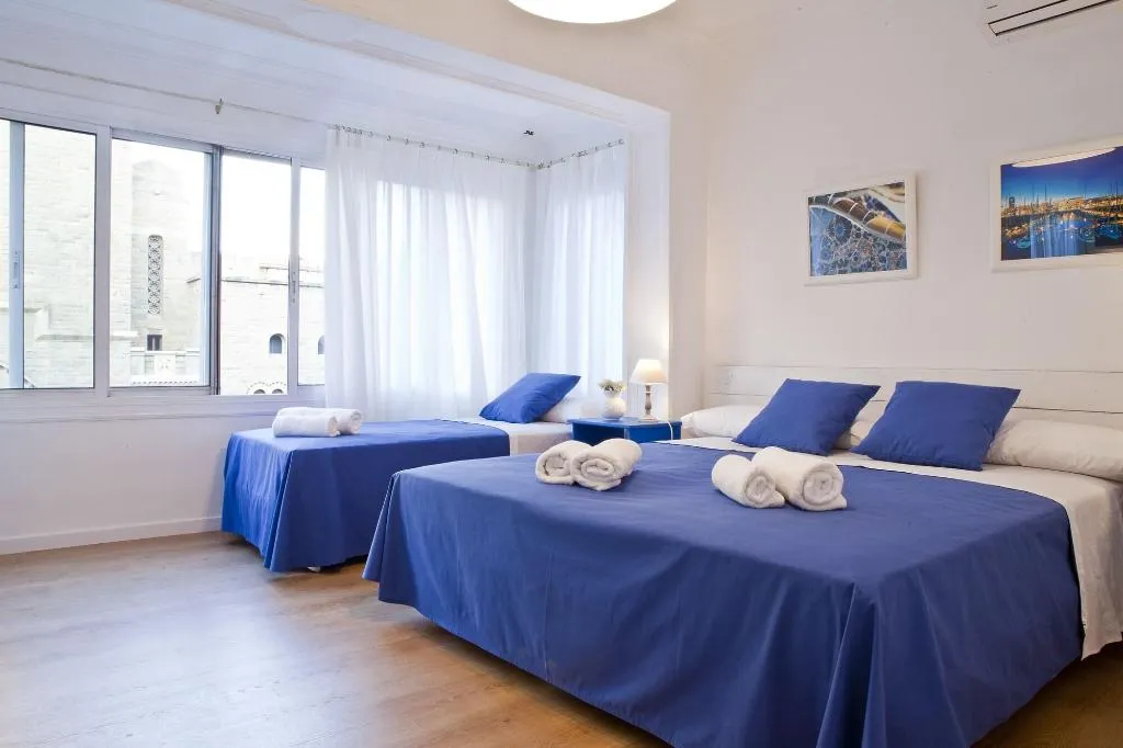 Room, Blue Barcelona, Barcelona