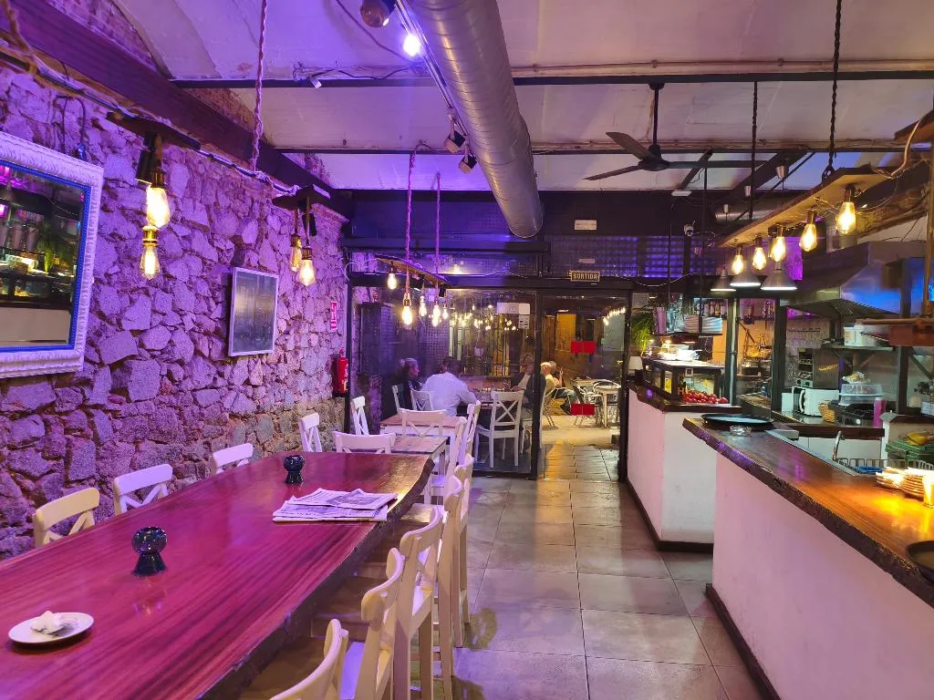 Bar, L Hostalet De Canet, Barcelona