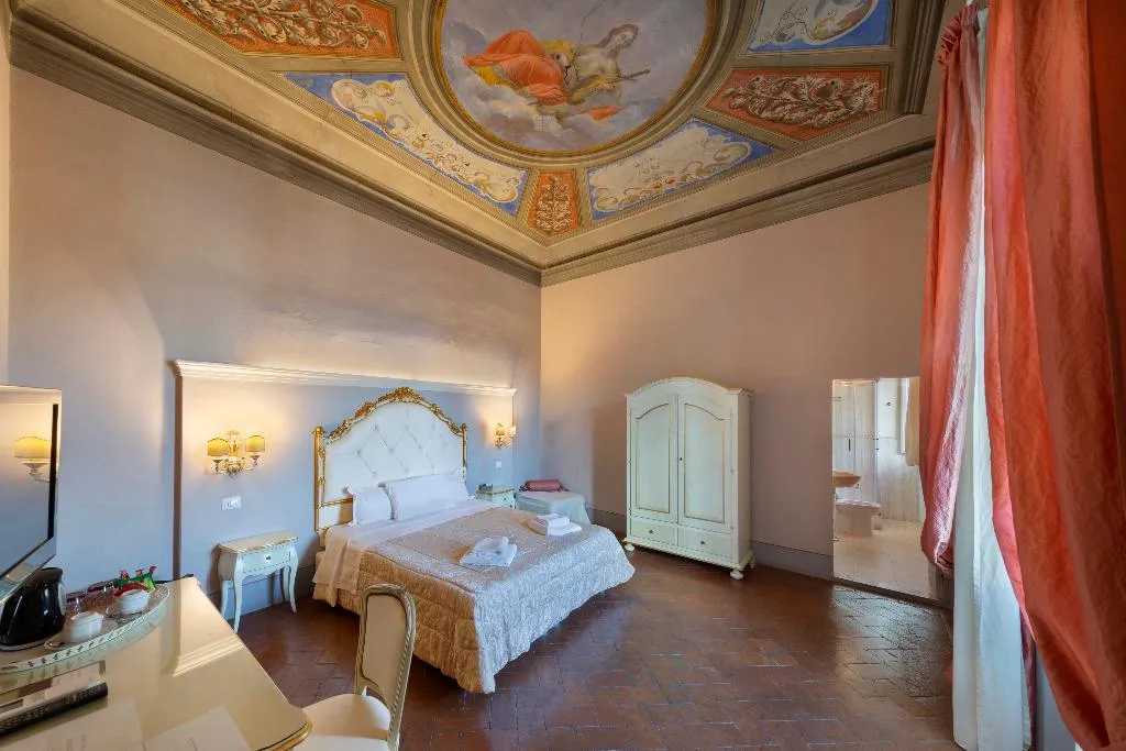 Room, I Quattro Poeti, Florence