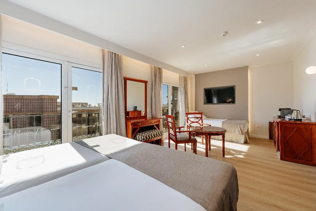 TRIPLE SEA VIEW Room, Hotel Reveron Plaza, Tenerife