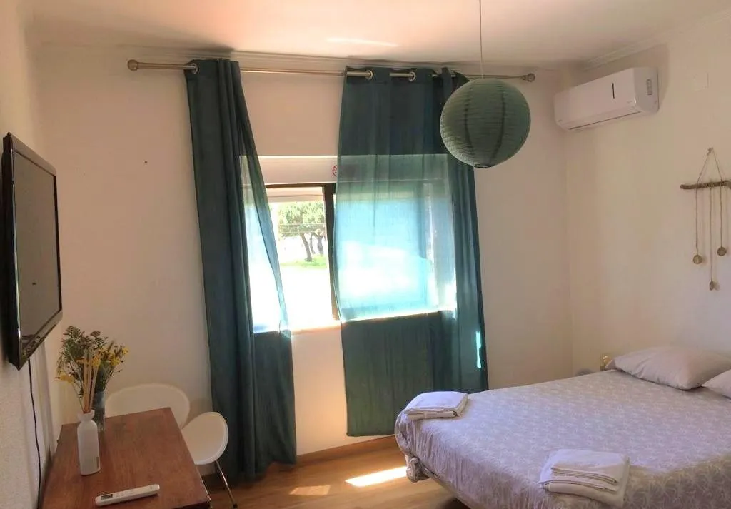 SUITE STANDARD Room, Sublime Sun and Van by Meco Stays, Lisbon