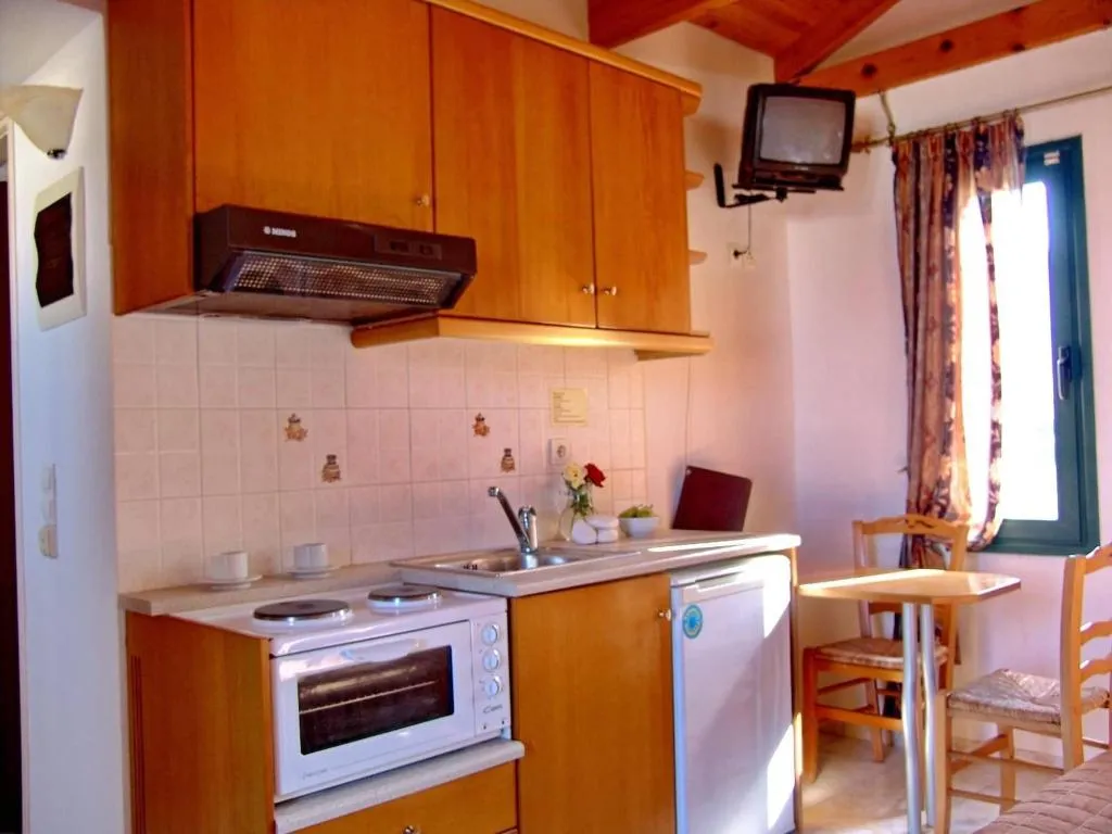 Room, Princess Irida by Checkin, Crete