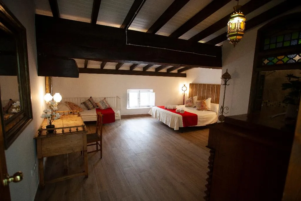TRIPLE DELUXE KING BED Room, El Palacete, Costa Almeria