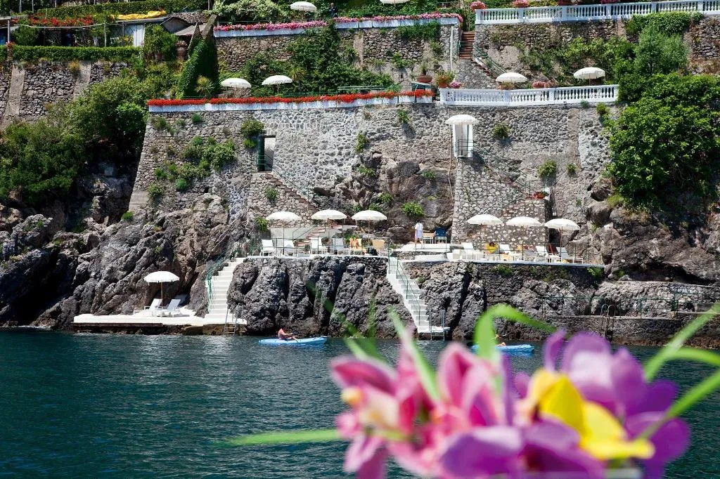 Beach, Palazzo Avino, Naples