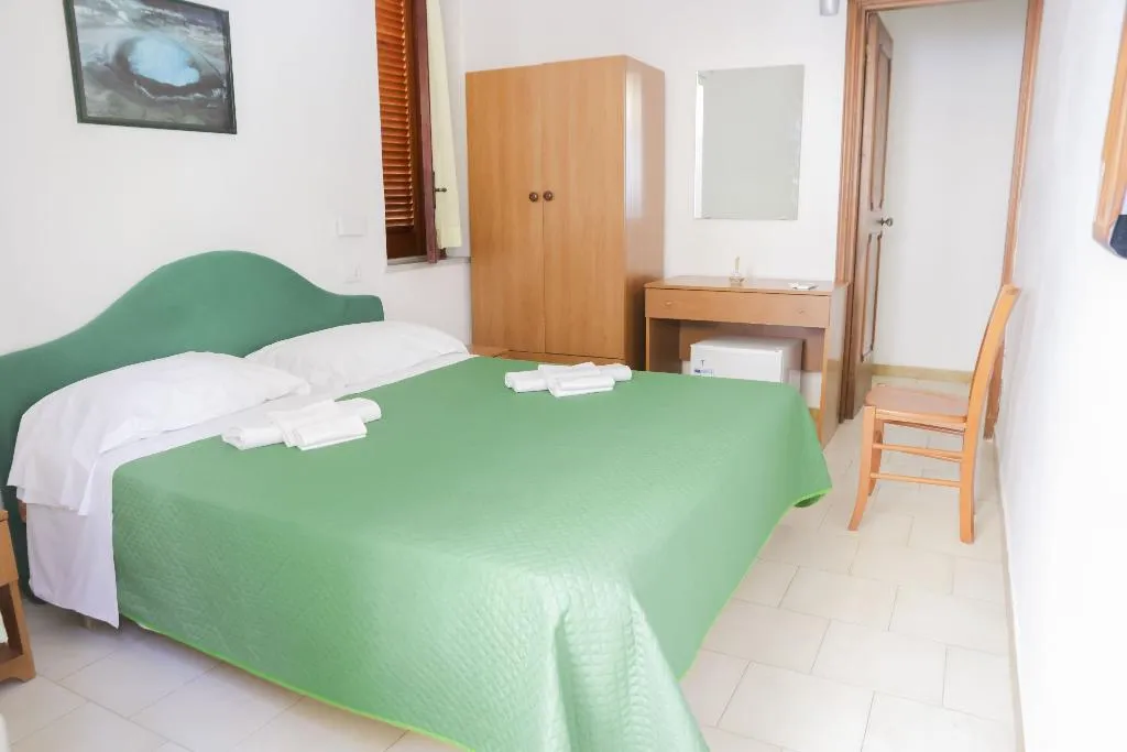 DOUBLE ECONOMY Room, Cesotta, Naples