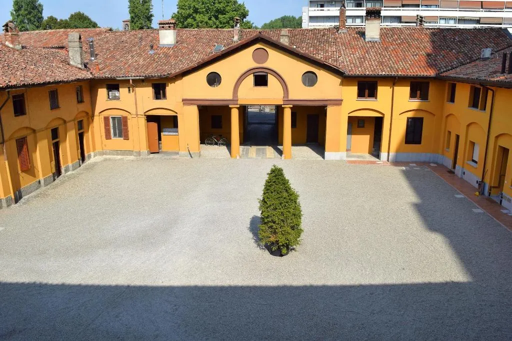 Lobby, Corte Certosina, Milan