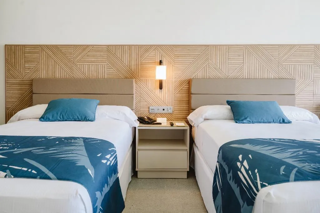 Room, Riu Latino - Adults Only - All Inclusive, Cancun Area