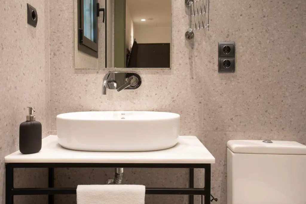 JUNIOR SUITE SUPERIOR KING BED Room, Boutique Rooms Playa Burriana, Costa Del Sol