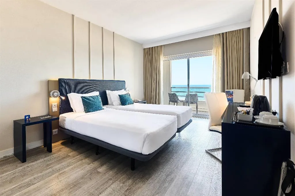 Room, Tryp Lisboa Caparica Mar Hotel, Lisbon