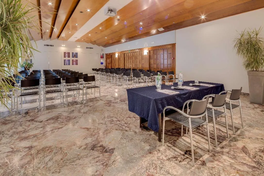 Conferences, Best Western Plus Hotel Bologna, Venice