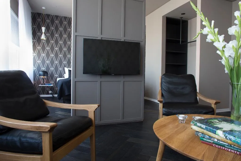 STUDIO WITH BALCONY Room, Mani Apartments, Reykjavik