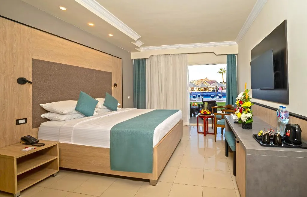 SINGLE DELUXE Room, Xperience Kiroseiz Parkland Resort, Red Sea Riviera