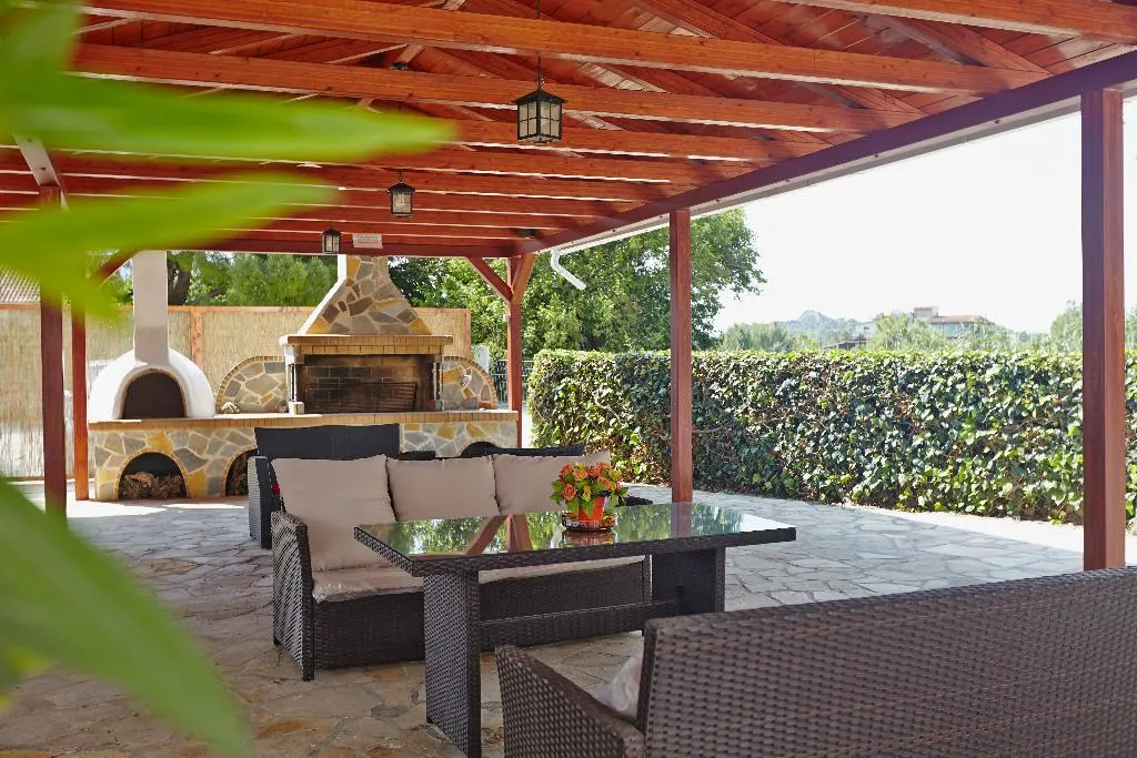 General view, Pettas Apartments, Zante